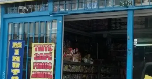 CIGARRERIA UGANDA CALLE 136 18B CON 28 CIGARRERIA UGANDA CALLE 136 18B CON 28